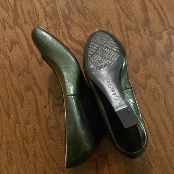 Calvin Klein EUC, Like New Wedge Stacked Heels, 4” heel, no callouts, no box - Picture 6 of 7